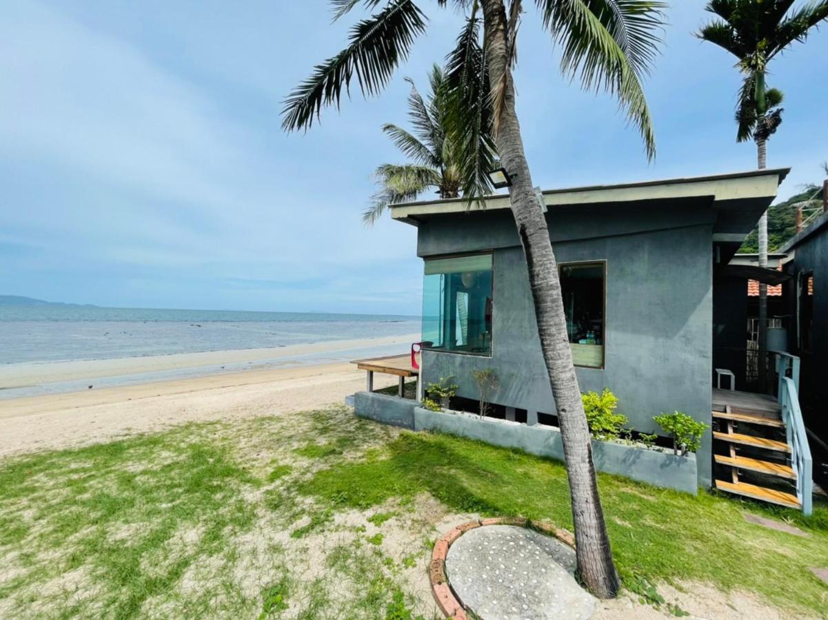 The Sea Resort Haad Rin Exterior photo